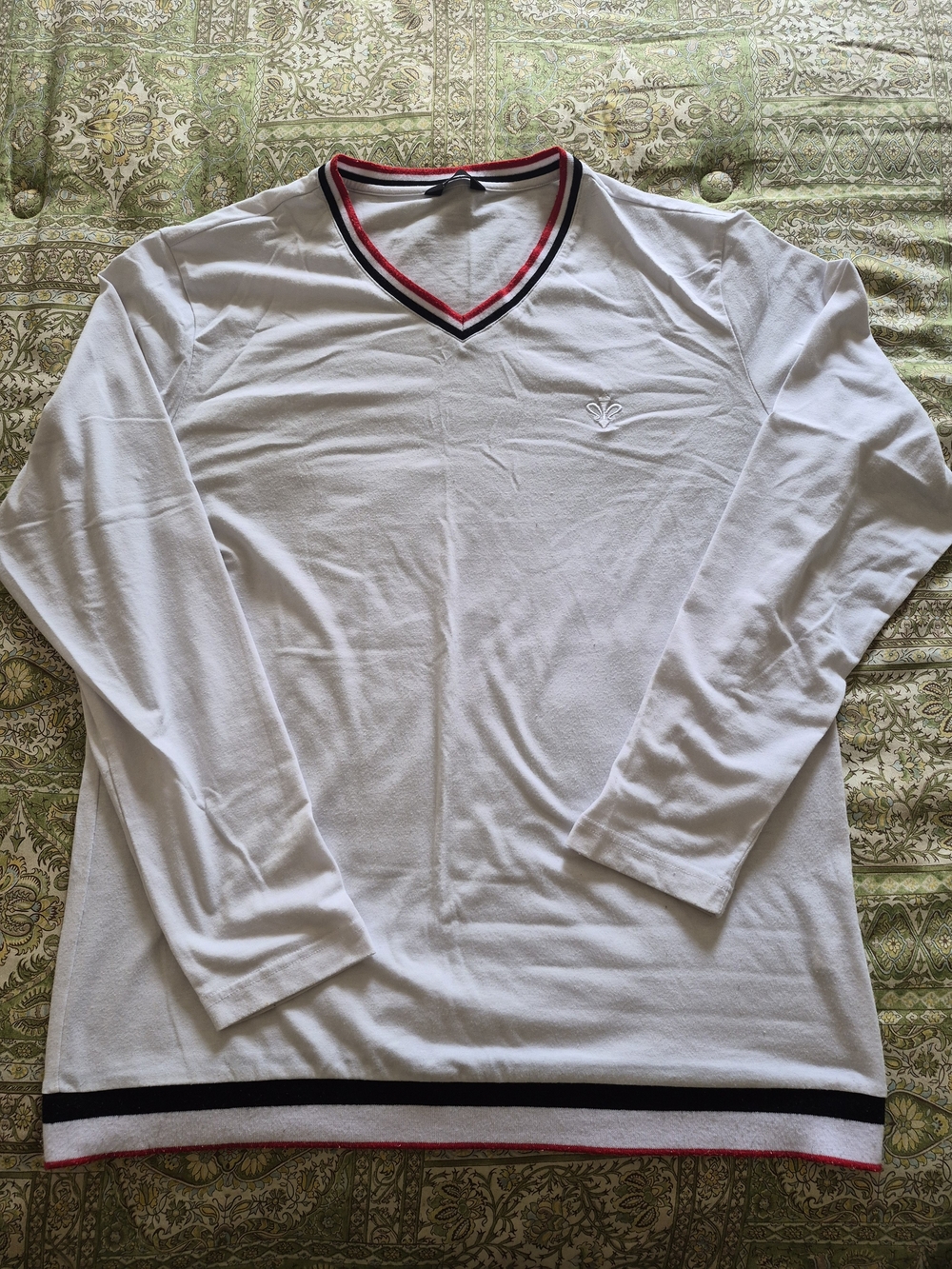 Men's White V-Neck Long Sleeve Polo-Style Sweater with Red & Black Trim